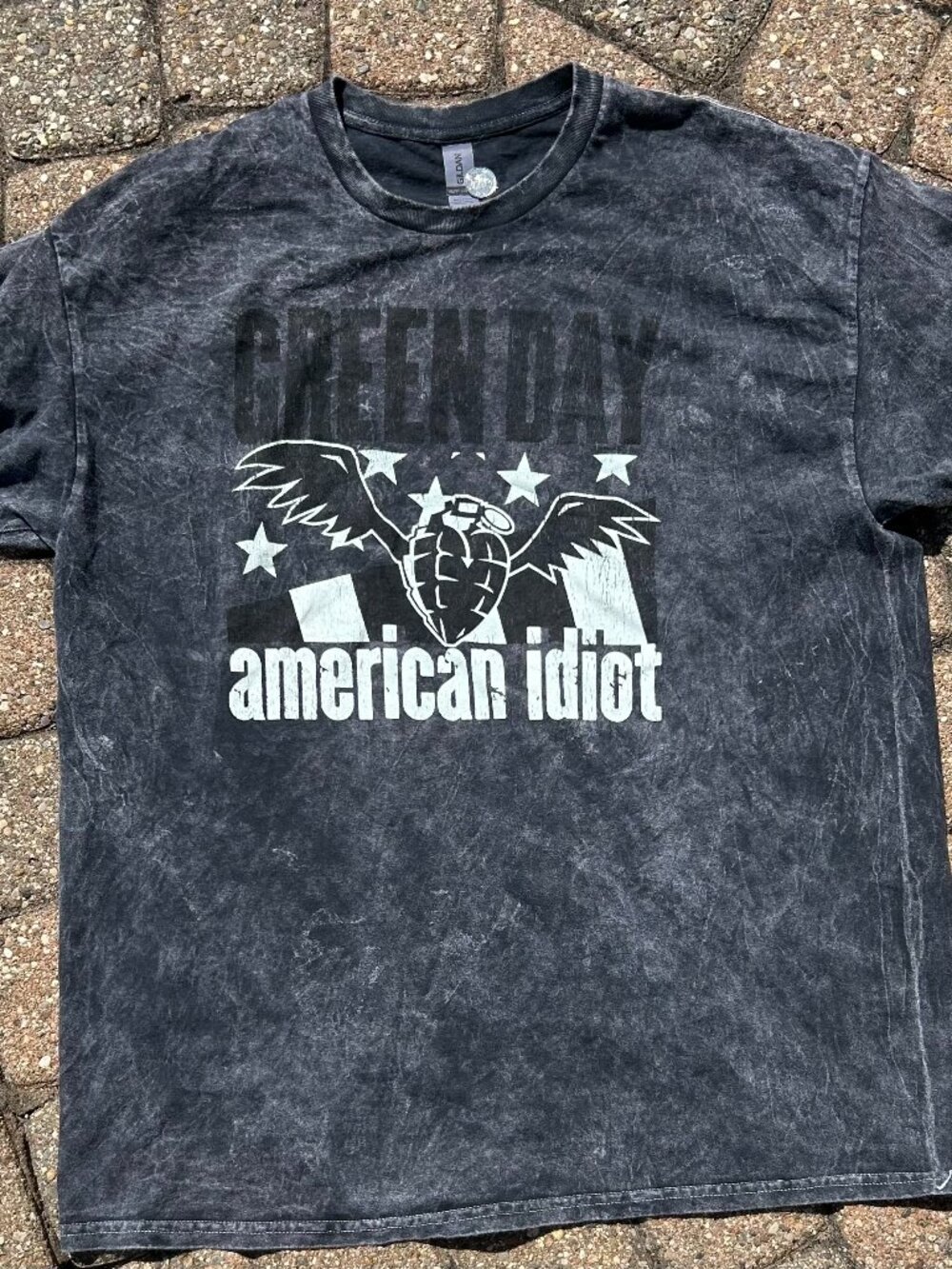 Green Day American Idiot Distressed T-Shirt Size XL